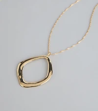 Effortlessly Bold O-Ring Pendant Necklace