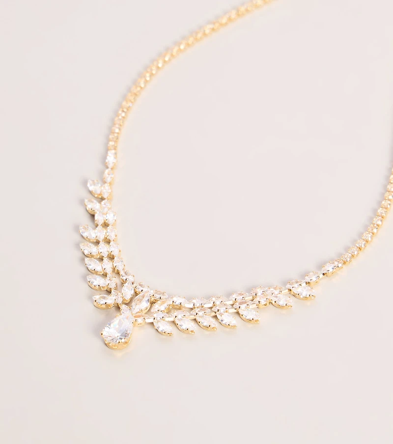 Evening Affair Necklace And Earrings Set