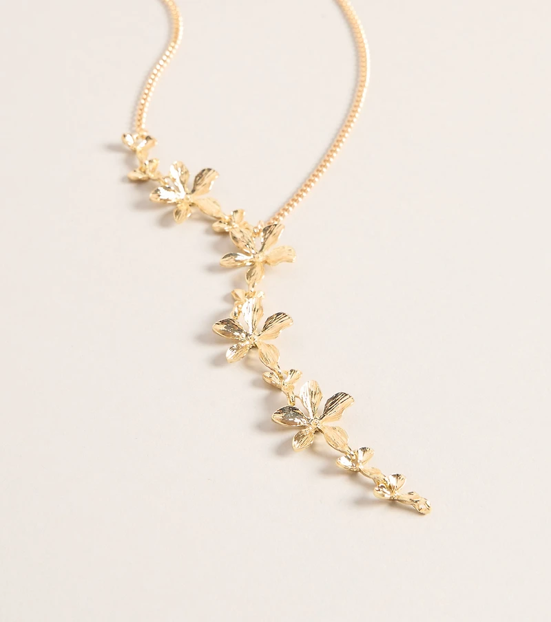 Ocean Air Flower Necklace