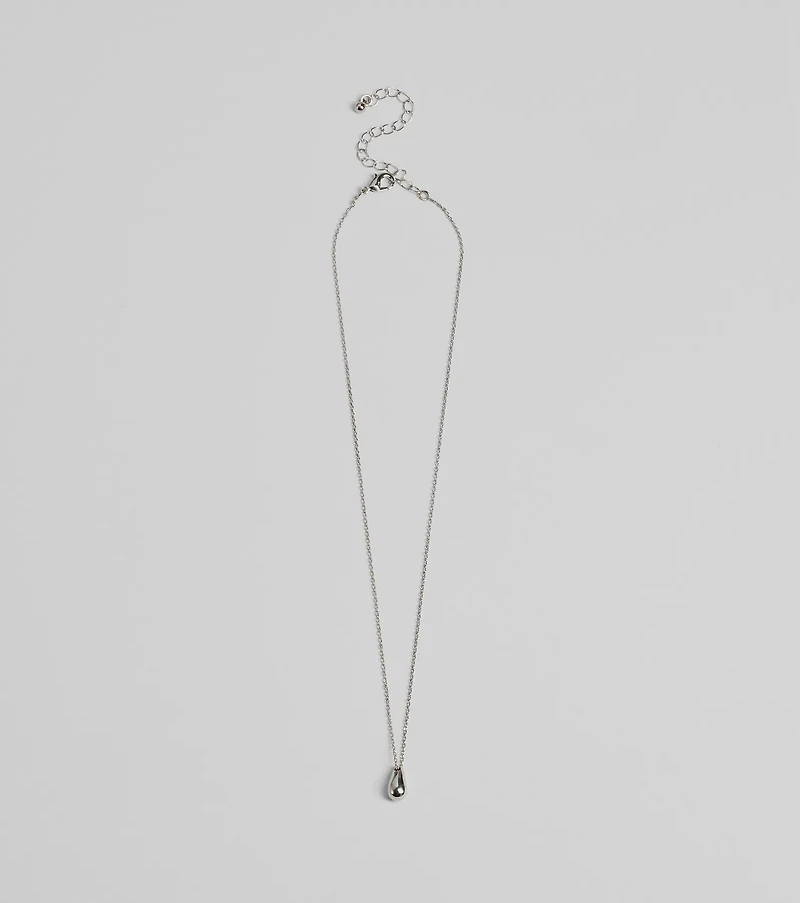 Chic Approved Teardrop Charm Necklace