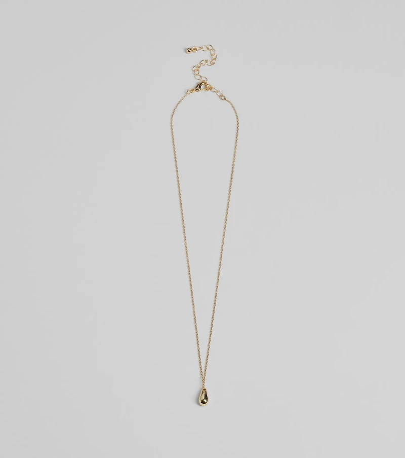 Chic Approved Teardrop Charm Necklace