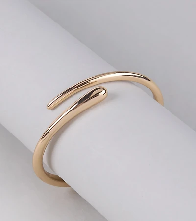 Low-Key Luxe Overlap Bracelet