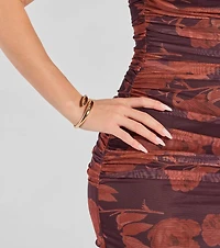 Crafted Luxe Clasp Bangle Bracelet
