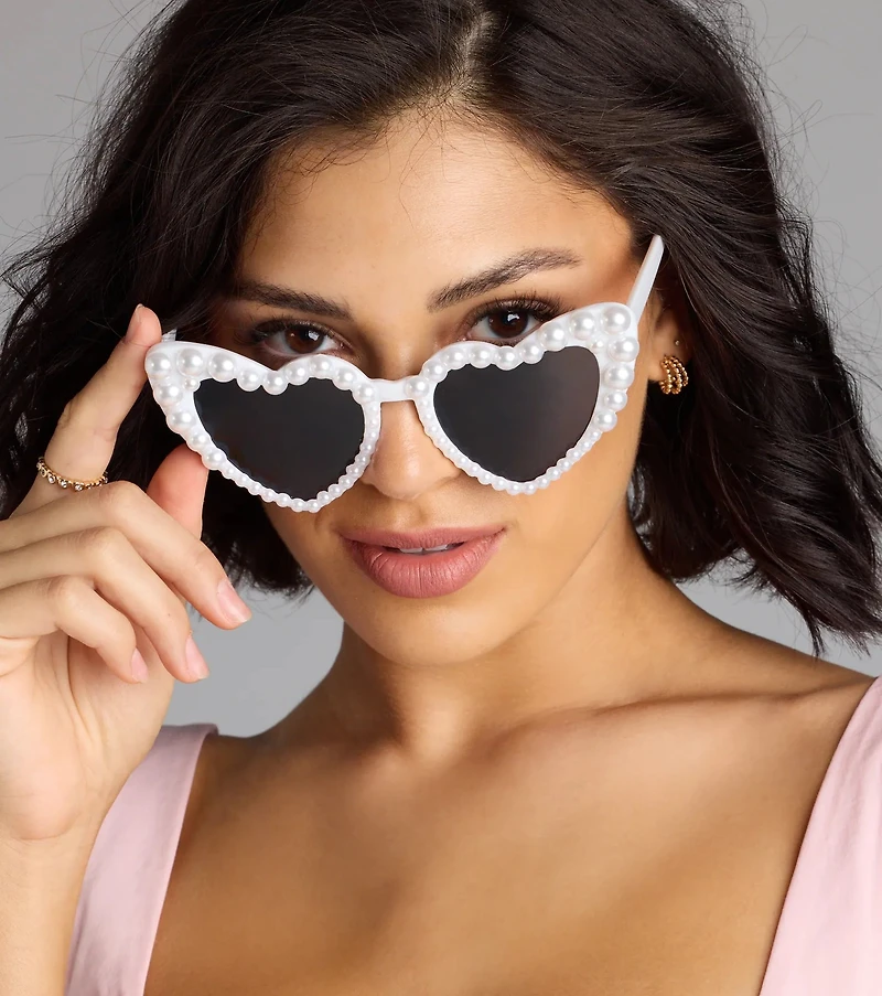 Glam At Heart Pearl Sunglasses