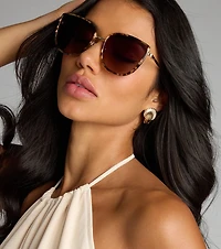 Big Mood Tortoiseshell Oversized Sunglasses