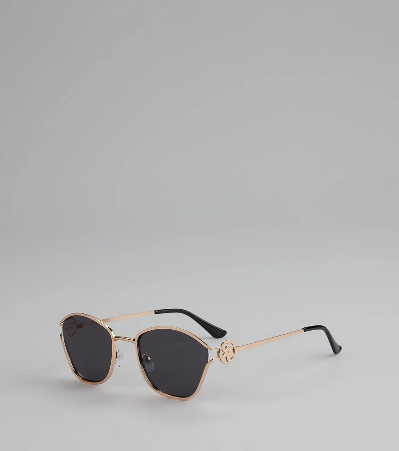 Fresh Pick Flower Detail Sunglasses