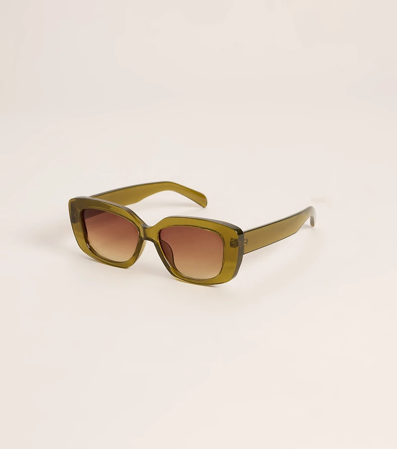 Chic Moment Cat-Eye Sunglasses