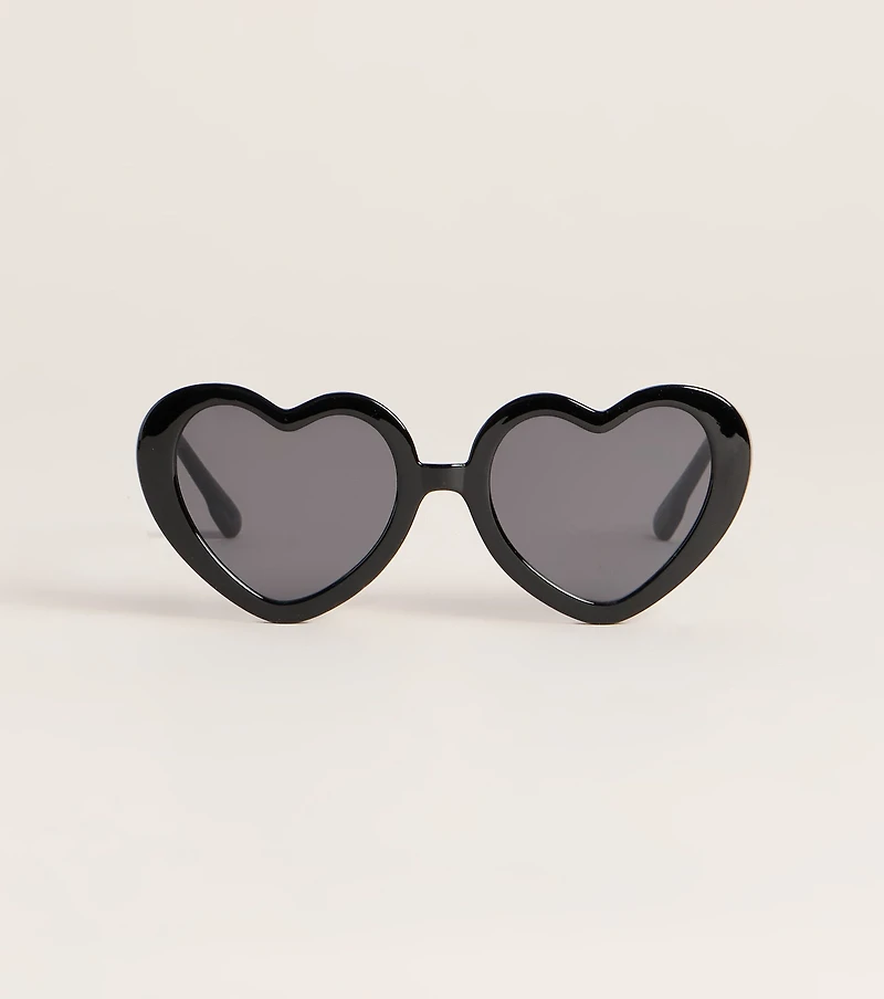 Heart Eyes Flat Top Sunglasses