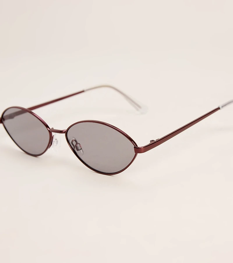 Lowkey Iconic Small Oval Sunglasses