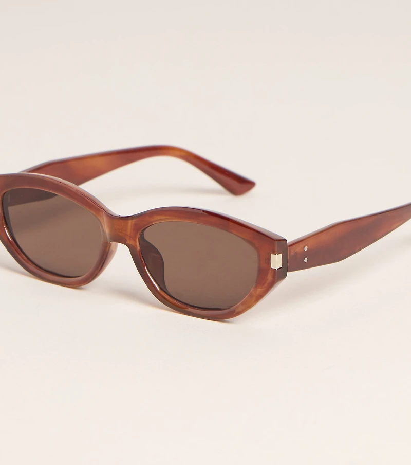 Late Checkout Cat Eye Sunglasses