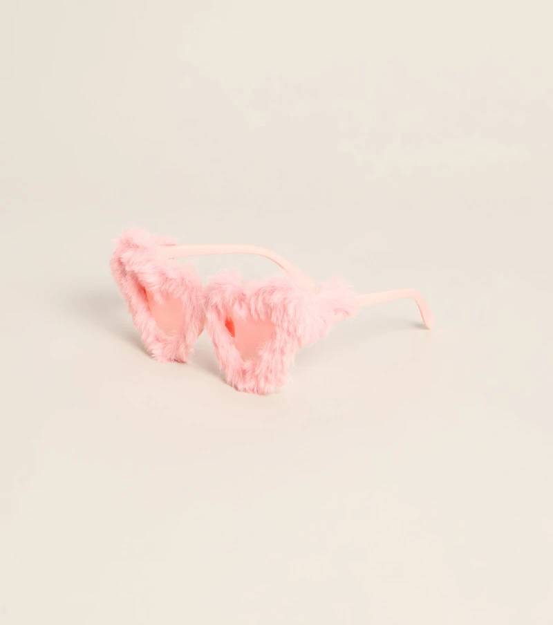 Love at First Look Faux Fur Heart Sunglasses