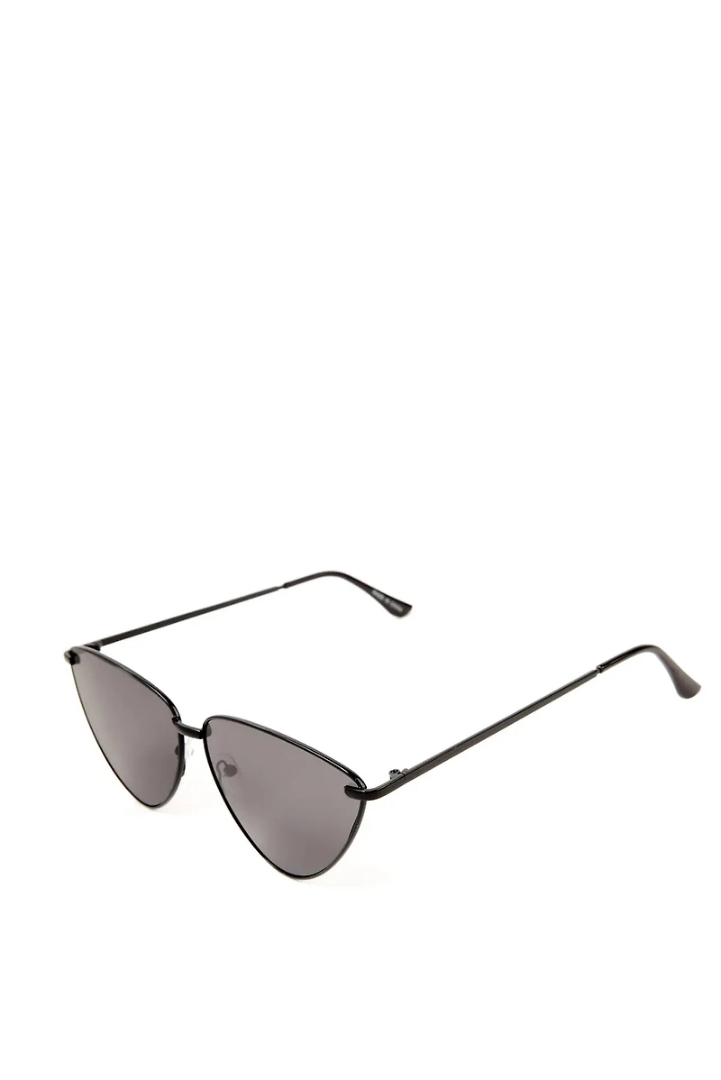 Keep It Undercover Sunglasses