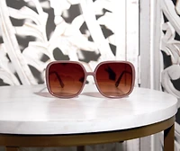 Star Quality Oversized Sunglasses