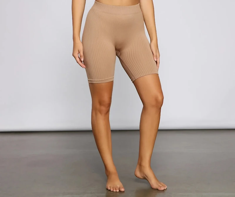 Chic And Seamless Ribbed Biker Shorts