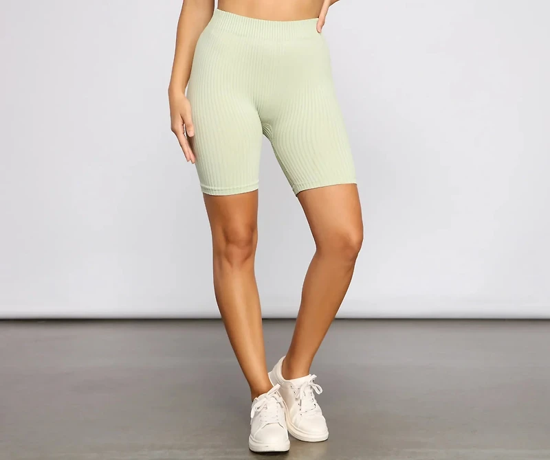 Chic And Seamless Ribbed Biker Shorts