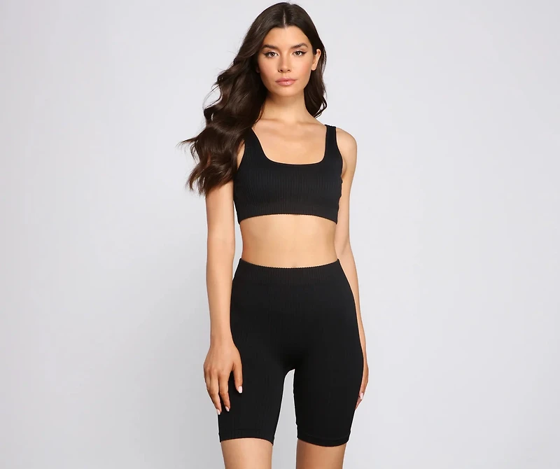 Chic And Seamless Ribbed Biker Shorts