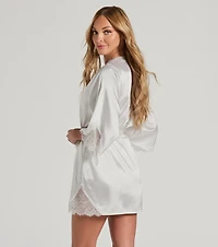Say I Do Silky Satin And Lace Robe