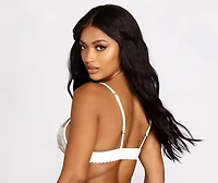 Keep It Dreamy Lace Bralette