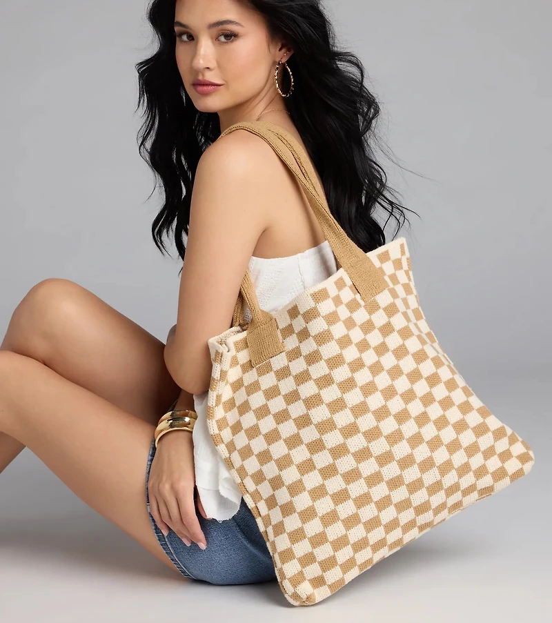 Style in Check Straw Tote Bag