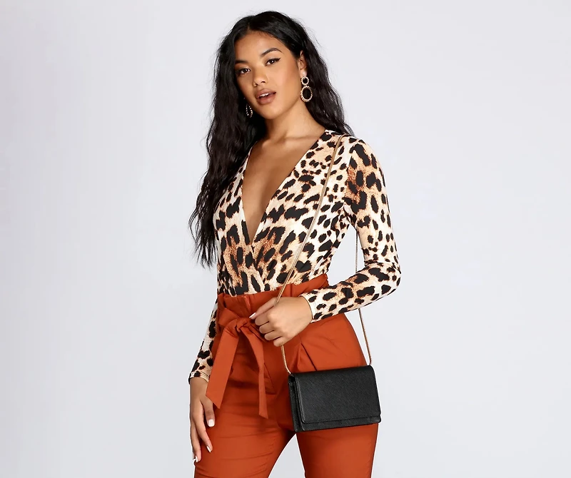 Essential Snake Chain Clutch