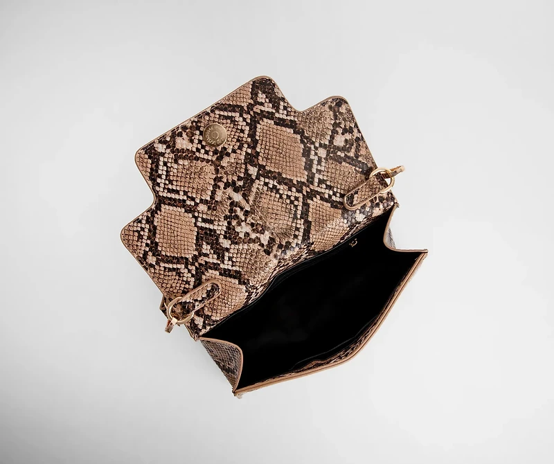 A Snake Print Moment O-Ring Purse