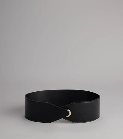 Sleek Finish Faux Leather Stretch Belt