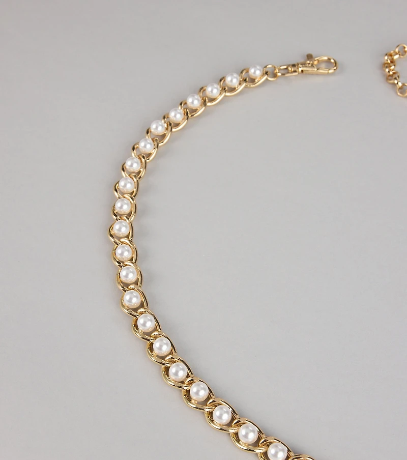 Refined Accent Pearl Chain Belt