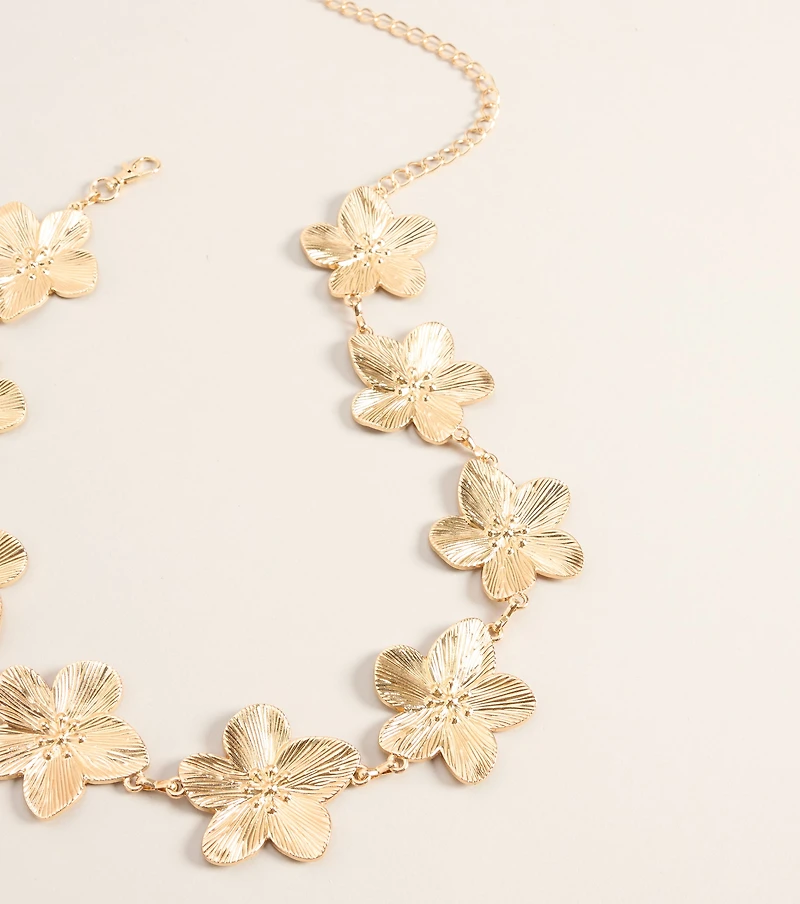 Lei It On Me Flower Chain Belt