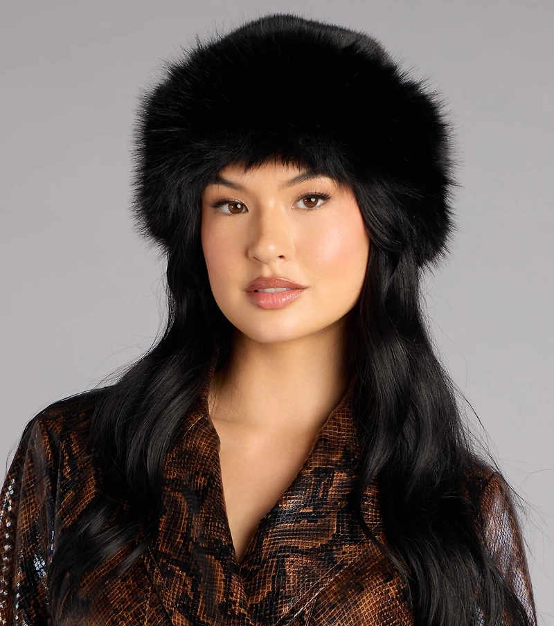 Cozy Glam Faux Fur Round Bucket Hat
