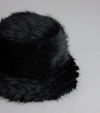 Cold Girl Classic Faux Fur Bucket Hat