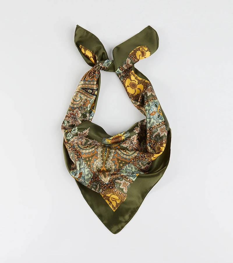 Pretty Paisley Satin Scarf
