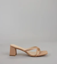 Can’t Talk, Busy Strutting Block Heel Mules
