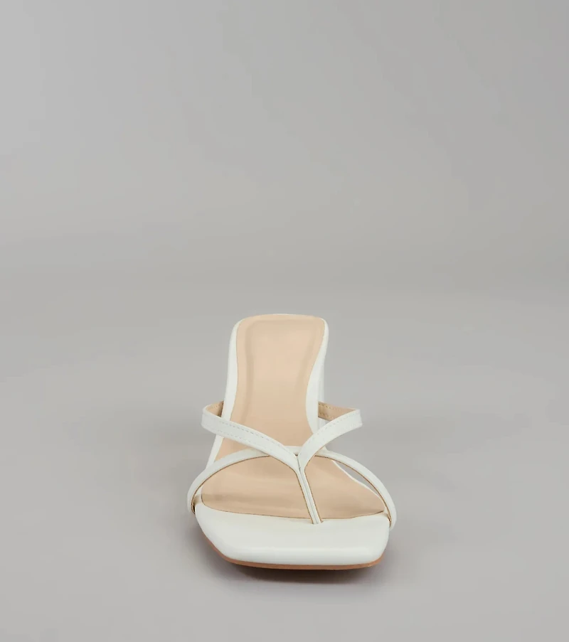 Can’t Talk, Busy Strutting Block Heel Mules