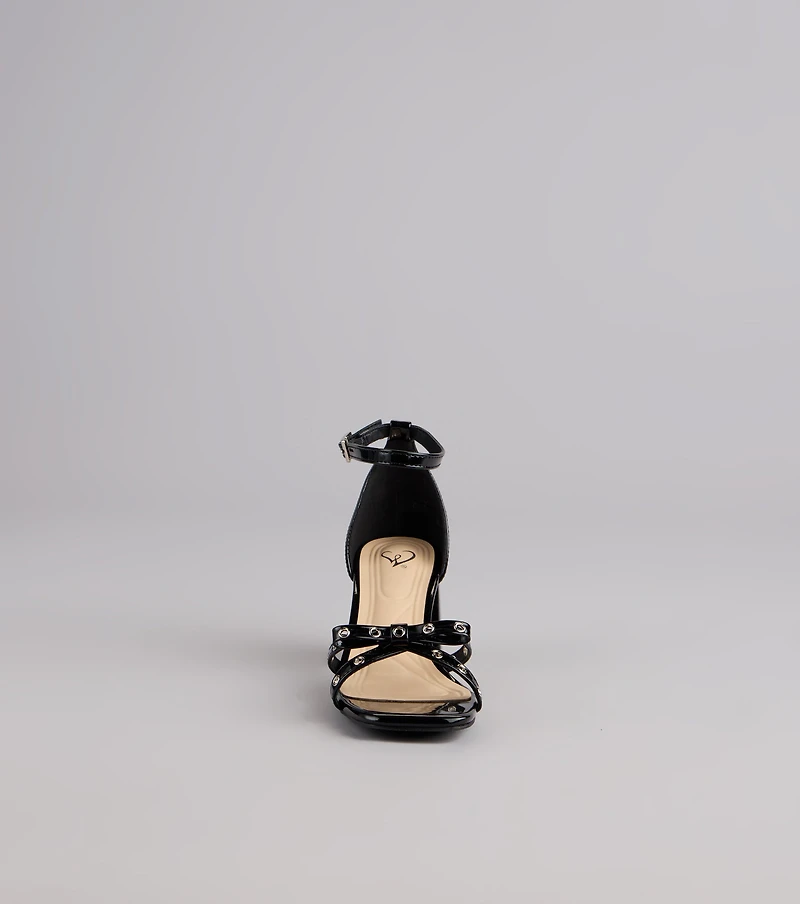 City Lights Bow Grommet Block Heels
