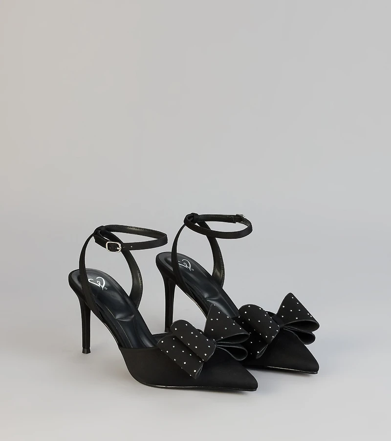Glam Agenda Rhinestone Bow Pumps