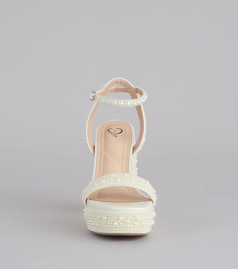 Here Comes The Glow Pearl Heels