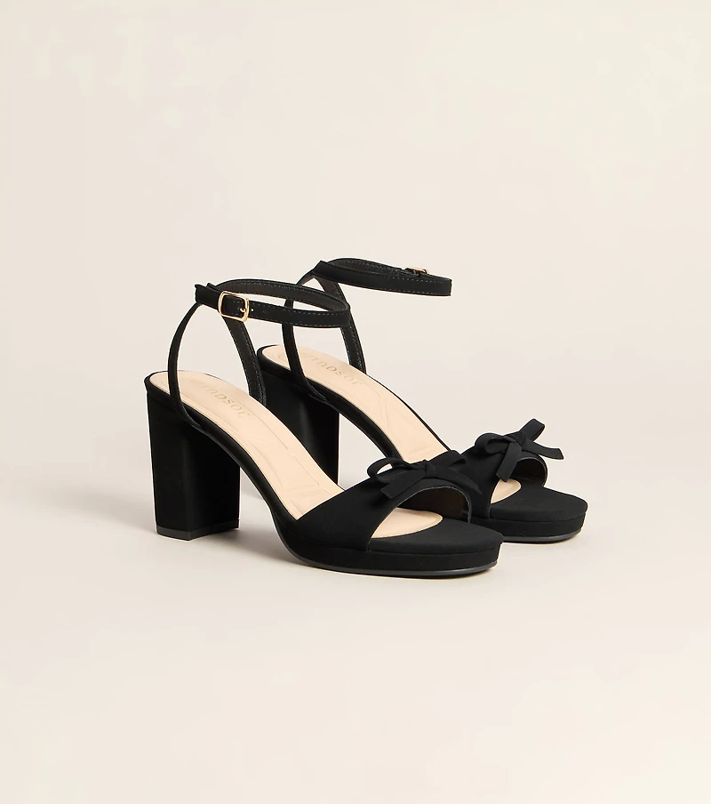 Chic Little Bow Platform Heels