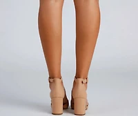 Stylish And Chic Faux Nubuck Pumps