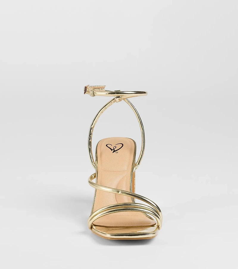 Get That Glow Metallic Block Heels