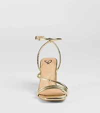 Get That Glow Metallic Block Heels