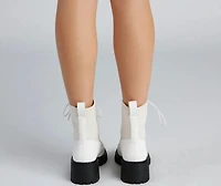 Trendy Status Knit Detail Boots