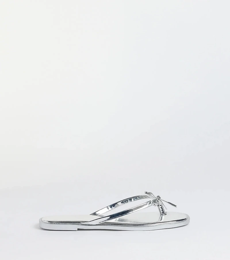Dainty Looks Bow Thong Sandals