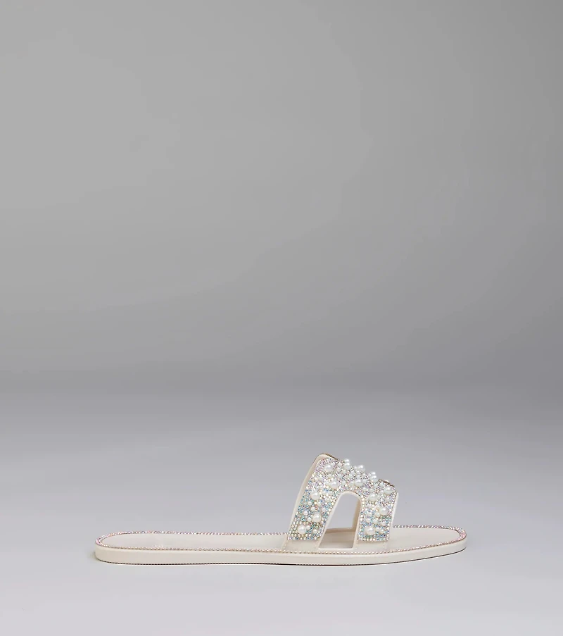 Pop Of Luxe Sparkle Faux Pearl Rhinestone Sandals