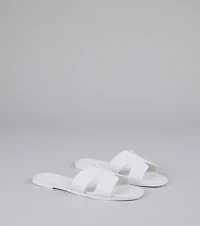Everyday Chic Cutout Sandals