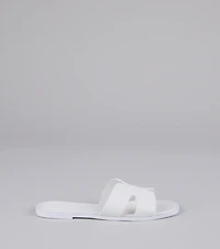 Everyday Chic Cutout Sandals