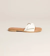 Sun Plans Bow Flat Sandals
