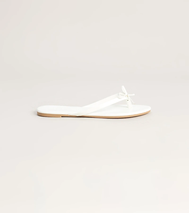 Weekend Away Bow Thong Sandals
