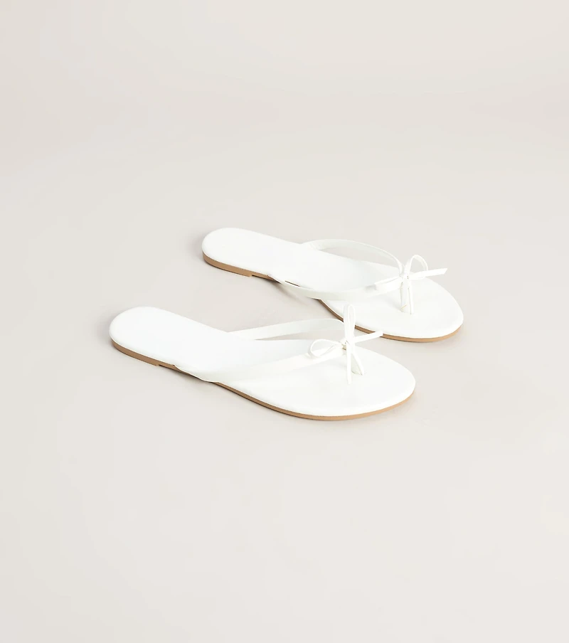 Weekend Away Bow Thong Sandals
