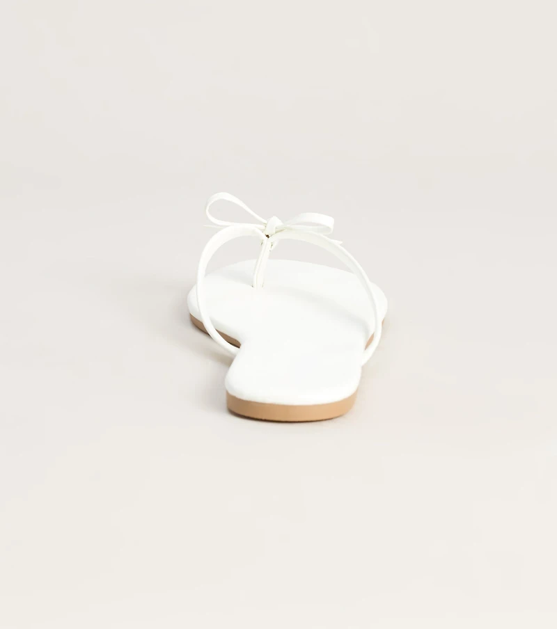 Weekend Away Bow Thong Sandals