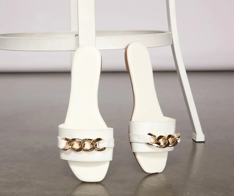 Locked Style Chunky Chain Link Sandals